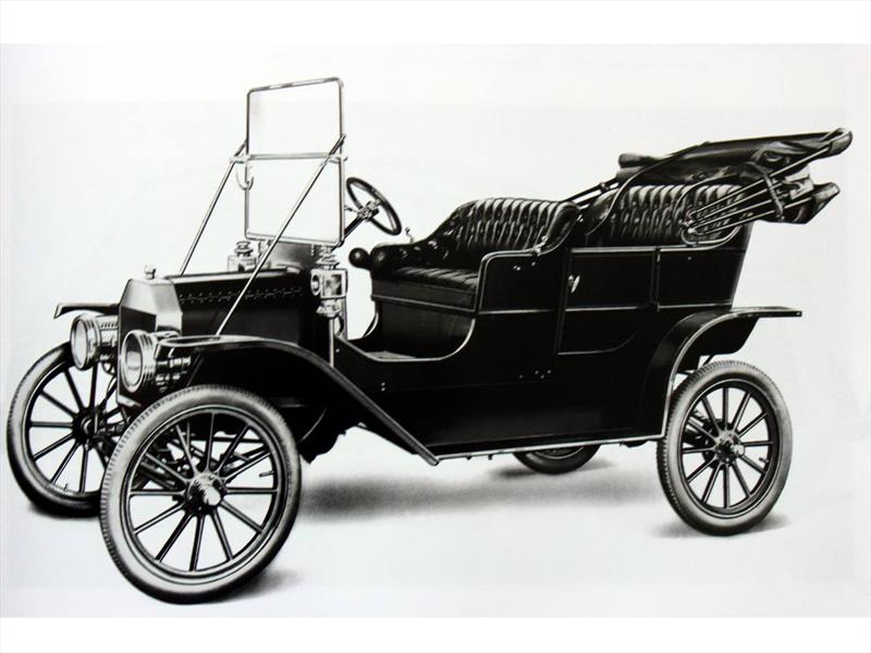 El Ford T: El auto que puso a América sobre ruedas
